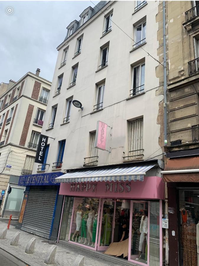 Hotel Central Saint-Denis  Buitenkant foto